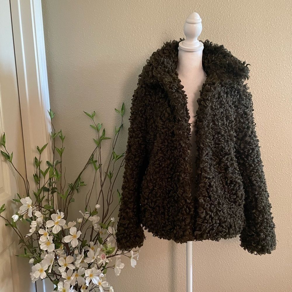 Philosophy Republic Clothing Curly Teddy Bear Coat Size M